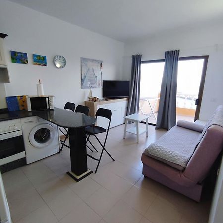 Apartamento Con Maravillosas Vistas En Primera Linea La Restinga Luaran gambar